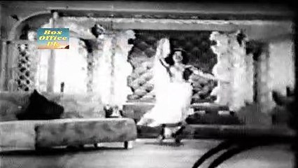 Aaj Un Pe Hame Pyar Aaya - Flim - Ghera Daag