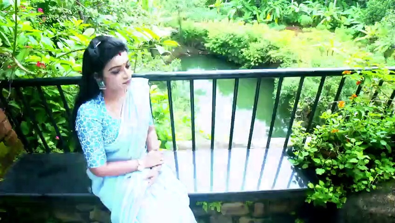 Mahesh prepares Onam gift for Darshana