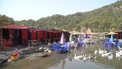 حمام ملوان.. صحة وسياحة في الجزائر