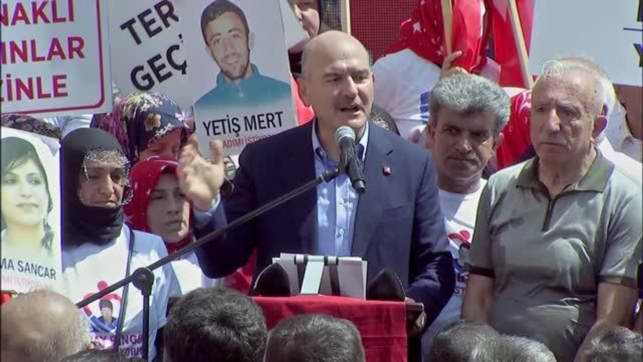 DİYARBAKIR - Bakan Soylu: "(Diyarbakır anneleri) Onların evlatların sahip çıkma anlayışlarını korumak istiyoruz"