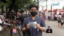 Mga benepisyaryo, pumila para sa DSWD Educational Assistance kahit masama ang panahon | 24 Oras Weekend