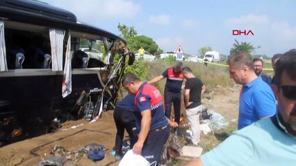 Çanakkale'de katliam gibi kaza! 1 kişi öldü, 54 yaralı var: O anlar kamerada