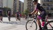 Multitudinaria concentración ciclista en Rubí contra los atropellos en carretera