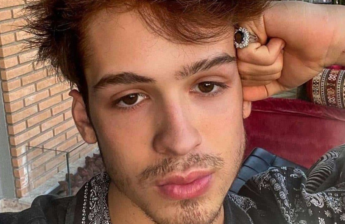 João Guilherme diz que 'beija muito mais do que as pessoas pensam'