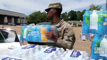 On binler günlerdir susuz yaşıyor