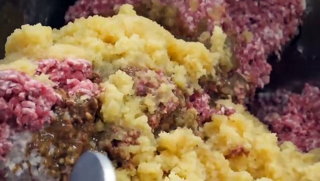 놀랍습니다! 월 10000개씩 팔리는 순대 23가지 재료로 만드는 순대 대량 생산 공장 Blood Sausage factory Korean street food