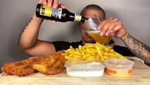 ASMR-EATING-FISH-AND-CHIPS-WITH-BEER-MUK_32