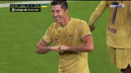 Contrôle + volée parfaite : Lewandowski régale !