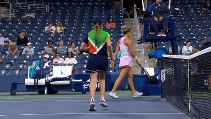 Trop puissante, Sabalenka écrase Burel