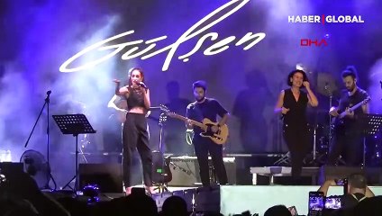 Ev hapsinde olan Gülşen'in yerine orkestra ve vokal grubu sahne aldı!