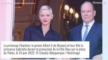 Charlene de Monaco : Look blanc et dentelle pour un pique-nique avec Albert et leurs jumeaux, assortis