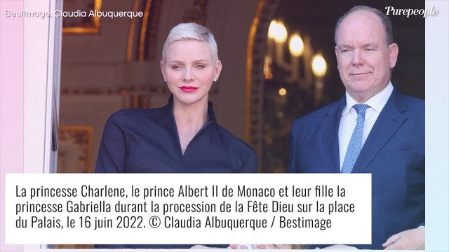 Charlene de Monaco : Look blanc et dentelle pour un pique-nique avec Albert et leurs jumeaux, assortis