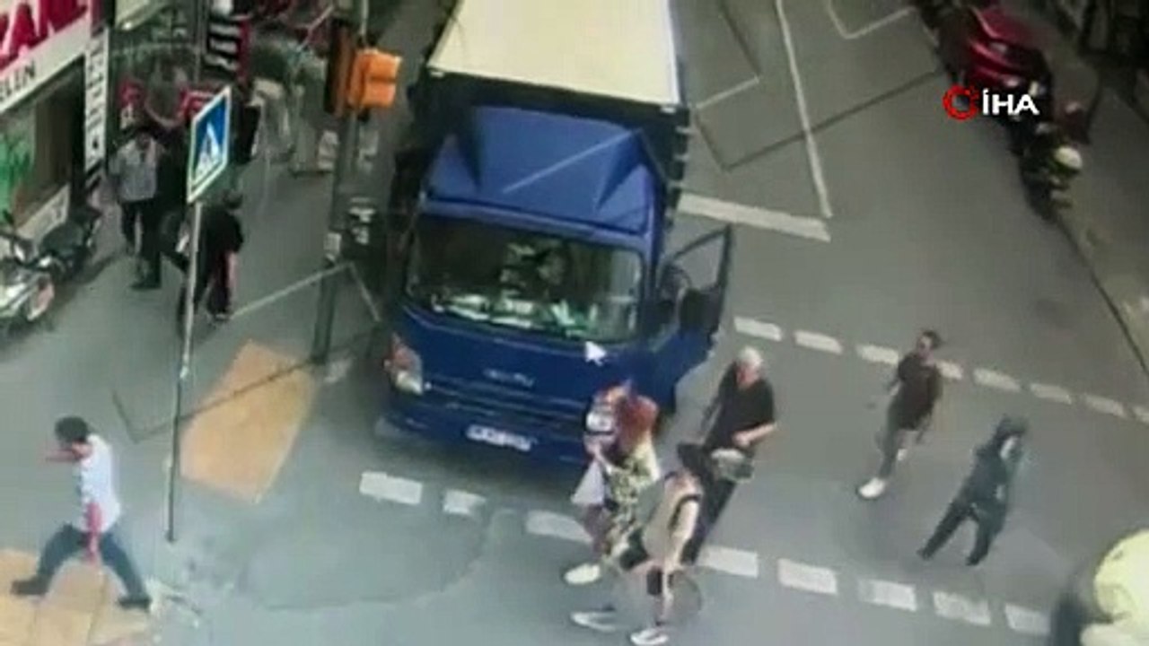 Güven timlerinden kaçamadılar... Şişli'deki hırsızlık ve suçüstü anları kamera