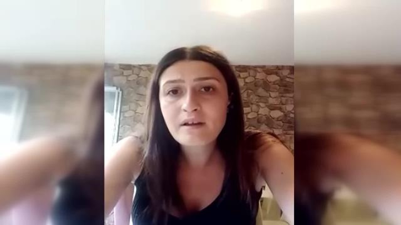 Bakan Soylu'nun Fotoğrafını Paylaştığı Öğretmen Betül Koca: "Can Güvenliğim Yok. Devlet Erkânı Tarafından Hedef Haline Getirildim"