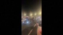 Decenas de miles de conductores sufren una noche de caos y atascos en el paso de Calais