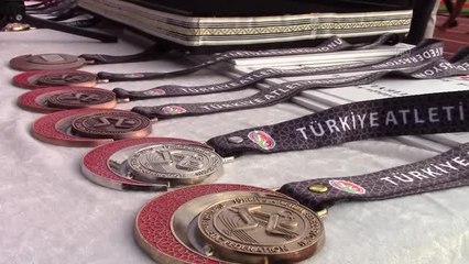 BALIKESİR - 14. İsmail Akçay Yol Koşusu yapıldı