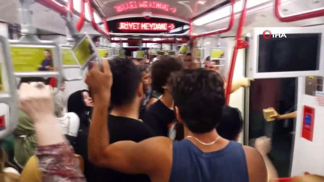 Tramvaydaki kavgaya çevik kuvvet müdahale etti