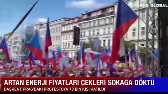 Yüksek enerji fiyatları Avrupa'yı sokağa döktü: İtalyanlar faturalarını yaktı