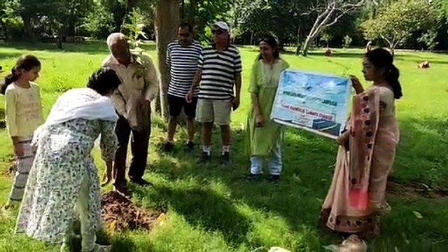जनसहयोग से सेंट्रल पार्क हो रहा हरा भरा, लगाए 200 पौधे