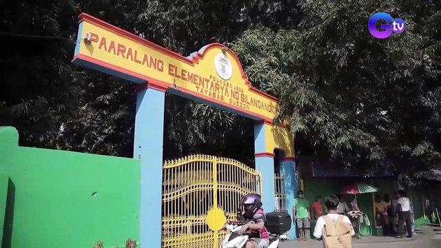 Batang may claw feet at hands, pambihira ang galing sa paggawa ng accessories | Brigada