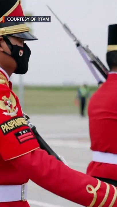 Marcos arrives in Indonesia for state visit
