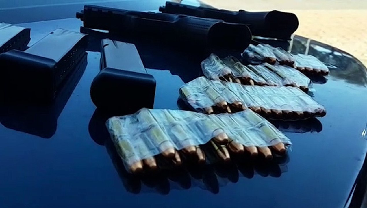 Homem em posse de 37 kg de maconha, pistolas e munições é detido pela PRF na BR-277