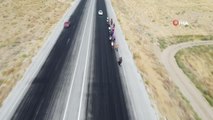 Van haberleri... İranlı bisikletçiler Van Gölü için pedal çevirdi