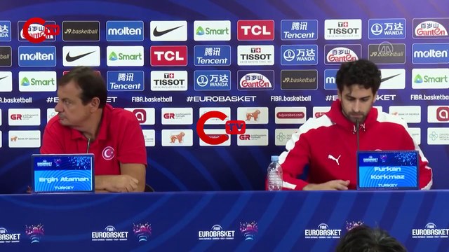 Başantrenör Ergin Ataman'dan FIBA'ya tepki: 'Basın toplantısını neden bitirdiniz'