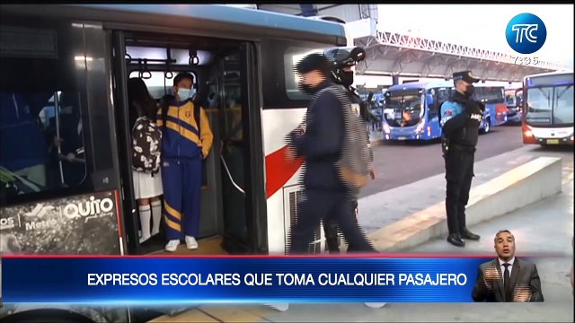 Denuncian a usuarios que toman expreso escolar público exclusivo para estudiantes en Quito