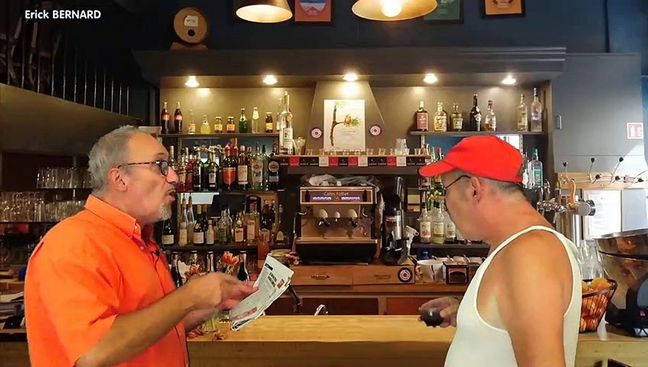 AU BISTRO - Pour construire les pyramides