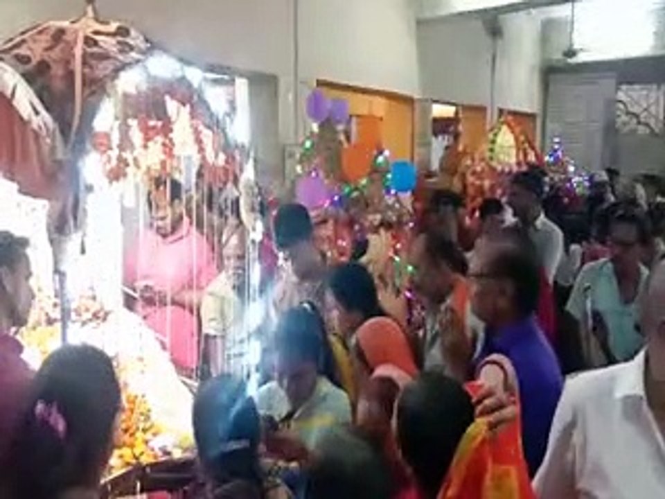 धूमधाम से निकले देव विमान, जलवा पूजन में लगे जयकारे