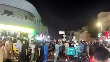 Dubai: Pakistani fans celebrate win