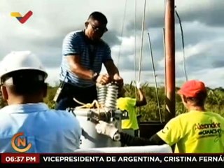 Скачать видео: Barinas | Instalan tres nuevos transformadores eléctricos en el municipio Alberto Arvelo Torrealba