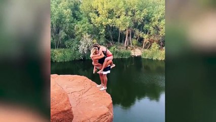 A Double-Sided Sheila Backpack! Destination Perfect (Vol. 1)