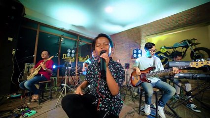 Farel Prayoga 'TIARA' - Ngelabur Langit (Official Music Video)