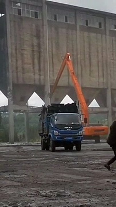 Idiots Dangerous Excavator Fails 2022