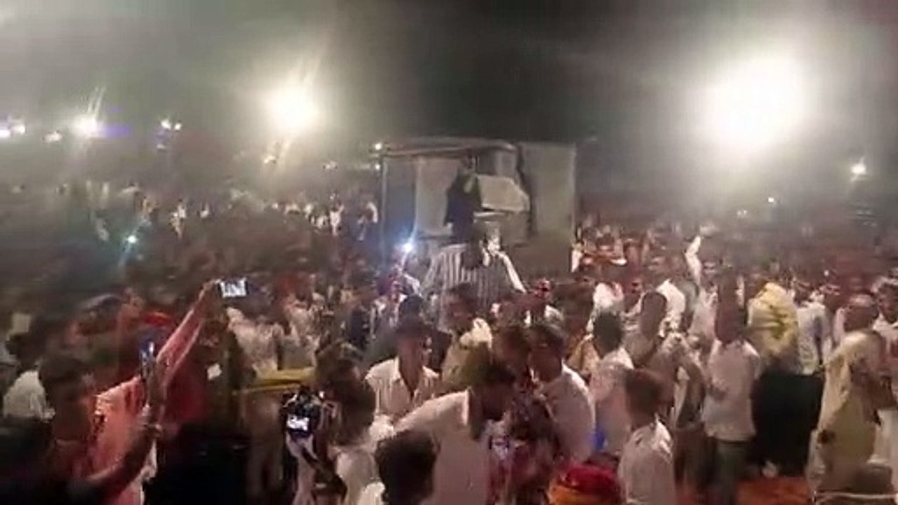 अब आरएलपी सांसद हनुमान बेनीवाल का 'देव दर्शन', हेलीकाप्टर से 6 घंटे में नापेंगे 5 जिले
