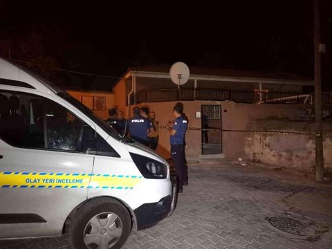 İzmir haberi... İzmir'de kanser hastası adam taşındığı yeni evinde oğlu tarafından öldürüldü