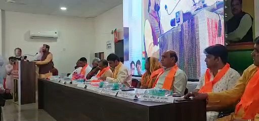 अनेक प्रदेशों में परिवार की ही सत्ता के हालात, मोदी इनसे अलग