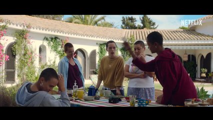 Las de la última fila Tráiler