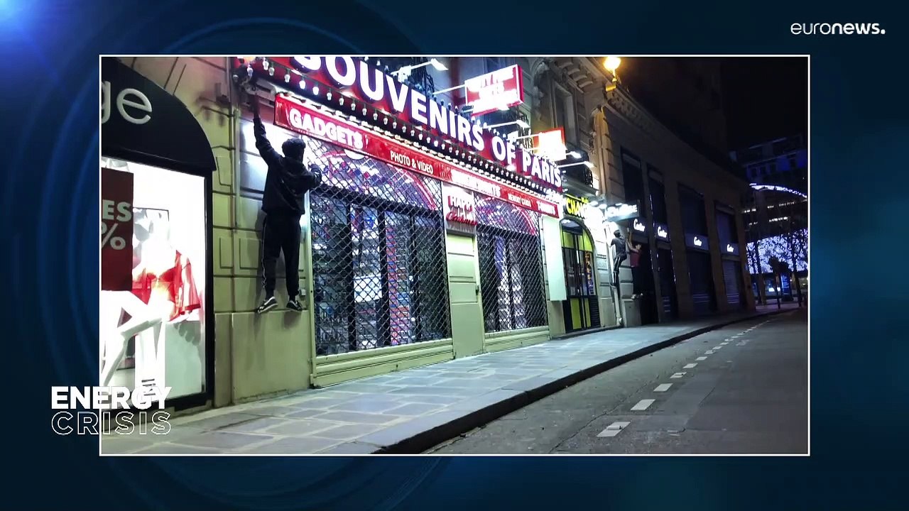Urban authorities set the example with urban lighting switch off