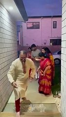 பூசணிக்காய் சுத்தி உடைக்கும் போது நடந்த காமெடி