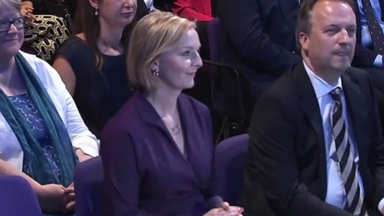 Tory leadership result - Liz Truss beats Rishi Sunak to become next UK prime minister