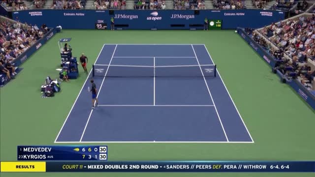 Highlights: Kyrgios mit verrücktem Schlag