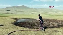 Van'da boş arazide esrarengiz yangın!