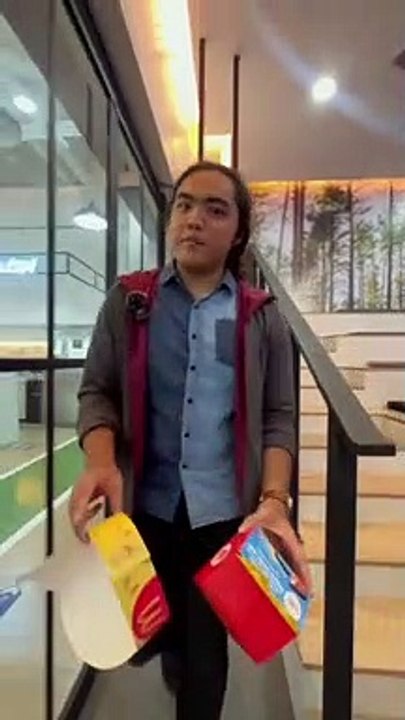 Spot Tries: McDonald's Happy Meal