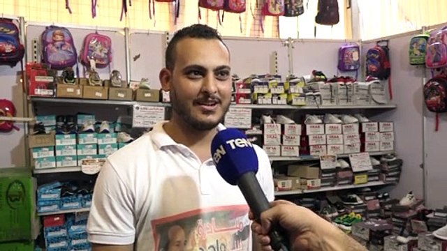 مستلزمات المدارس بتخفيضات في الأسعار.. إقبال كبير في مبادرة كلنا واحد بالدقي