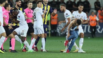 Josef de Souza neden kırmızı kart görmemeliydi? Beşiktaş tek tek örnek vererek açıkladı