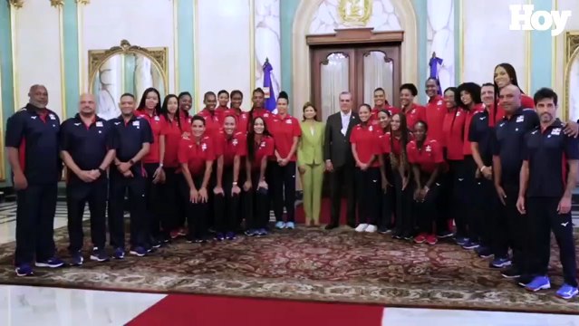 Abinader recibe a las Reinas del Caribe tras triunfo en la Copa Panamericana