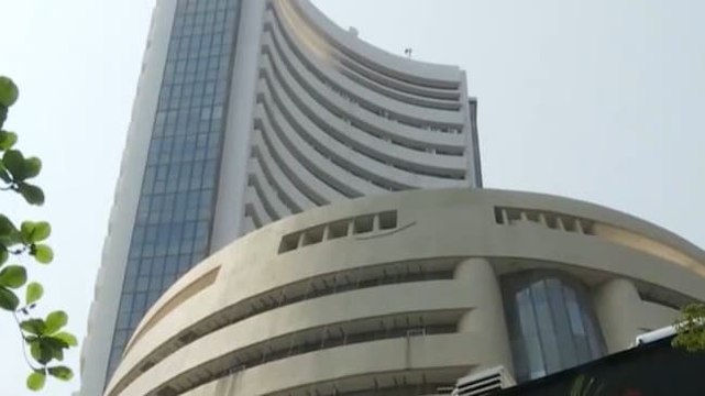 Sensex jumps over 400 points, Nifty closes above 17,650; OPEC to cut oil output for first time in a year; more